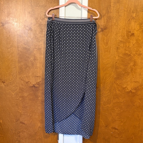 Max Studio Dresses & Skirts - Max Studio Navy Wrap Skirt